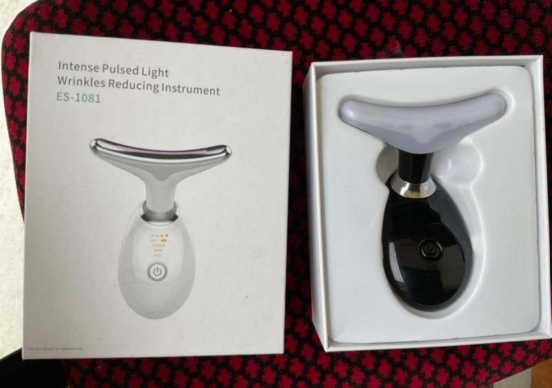 Red Light Therapy Beauty Device for Flawless Skin